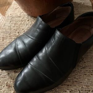 BeautiFeel Black Low Heels 1.5 Made in Israel. Super comfortable